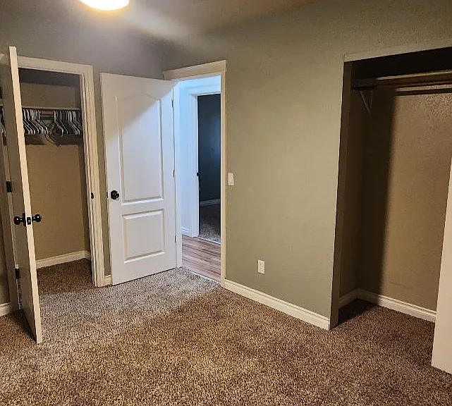 211 McKinley St — Photo 15
