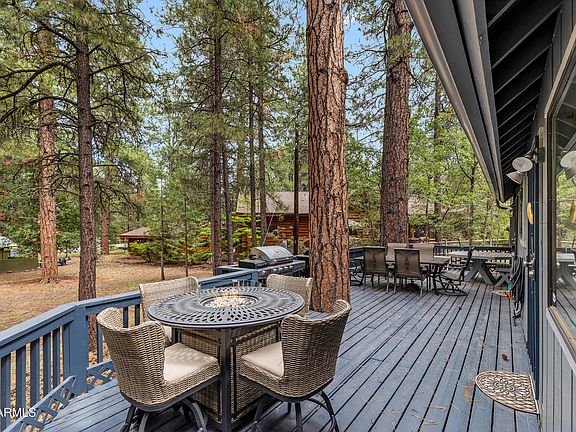 2nd image of 755 E MEADOW VIEW Road