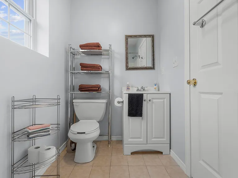 342 Front St #2 — Photo 39