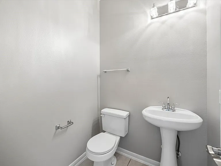 23226 Postwood Park Ln — Photo 8