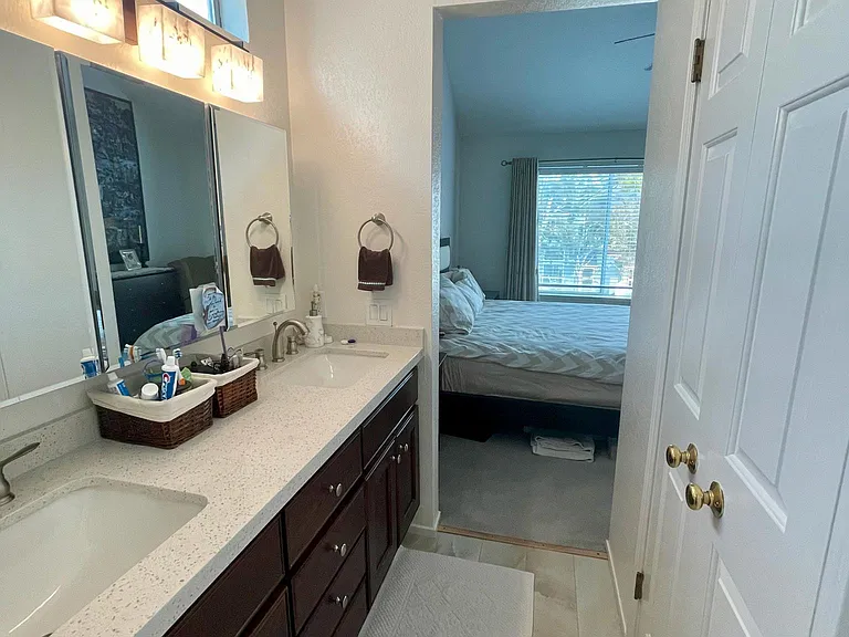 840 Portwalk Pl — Photo 6