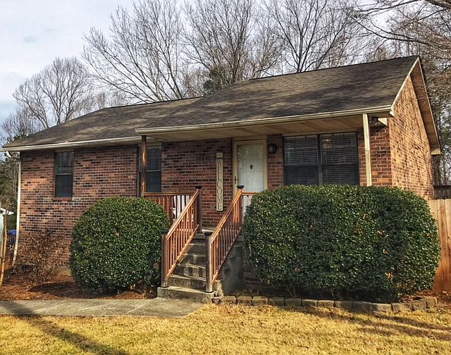1st image of 1804 Campfire Dr