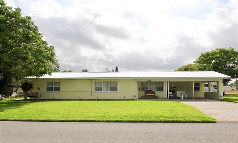 1st image of 999 5th St SE