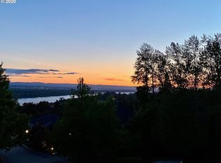 20504 SE Deerfern Loop, Camas, WA 98607