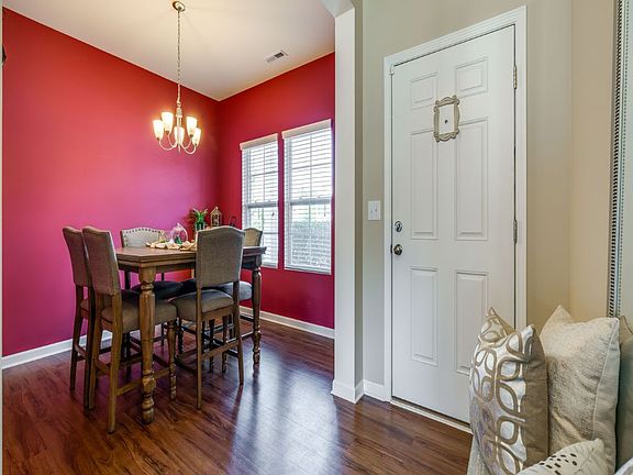 4th image of 10404 Kempsford Dr