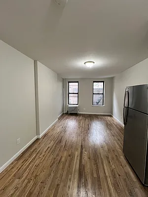 Rented by Mdays Realty | media 3