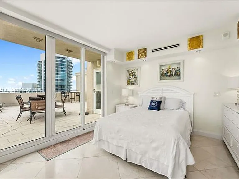 90 Alton Rd #Penthouse 3203 — Photo 13