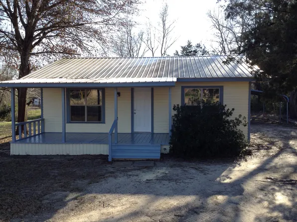 472 E Main St, Zavalla, TX 75980