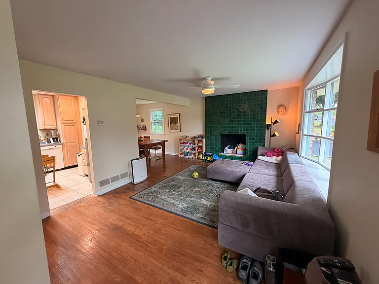 59 Meadow Ln — Photo 3