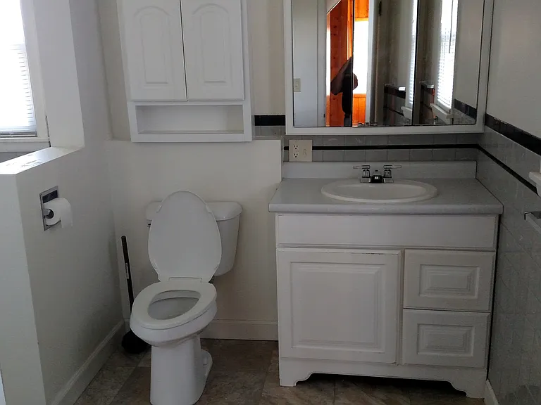 2820 Mondovi Rd — Photo 11