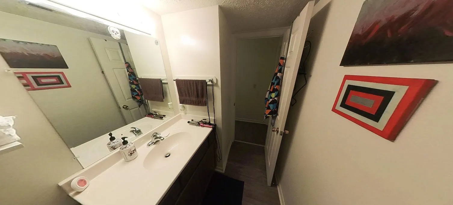 1 bed, 550 sqft, $925 — Photo 3