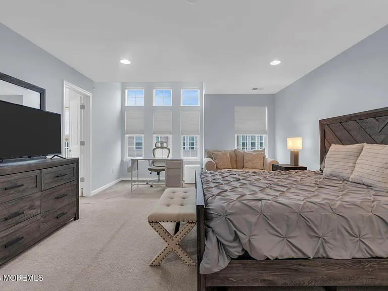 14 Kyle Dr — Photo 14