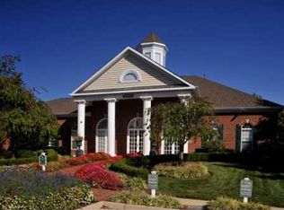 2153 Astoria Cir APT 116, Herndon, VA 20170