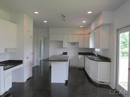 5th image of 3218 Thornhill Dr