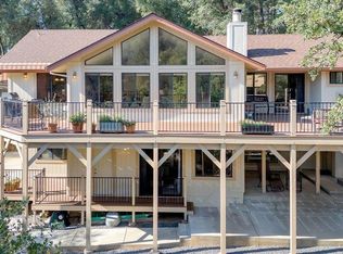 21501 Apple Hill Dr, Sonora, CA