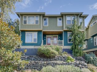 424B Federal Ave E, Seattle, WA 98102