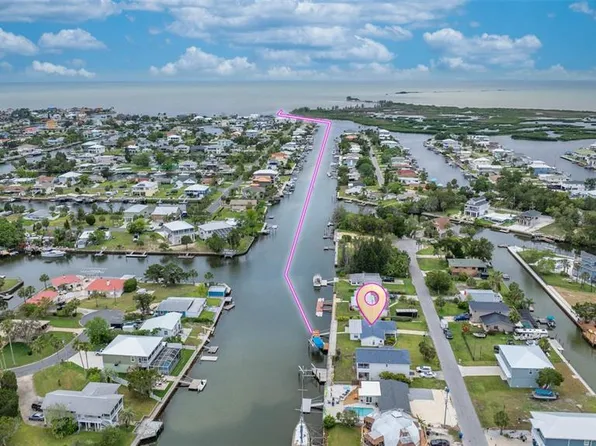 4976 Cedarbrook Ln, Hernando Beach, FL 34607