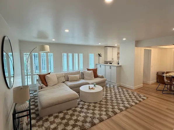 5223 N 24th St, Phoenix, AZ 85016