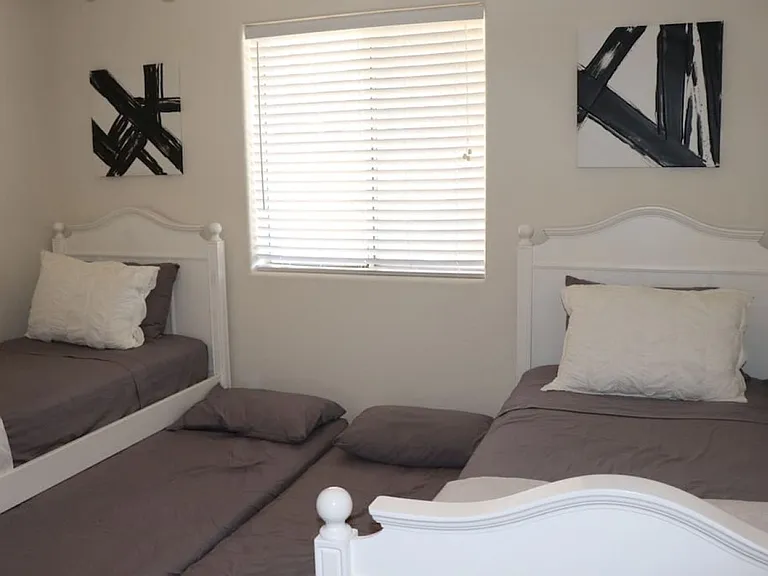 3280 Rocking Horse Dr — Photo 25