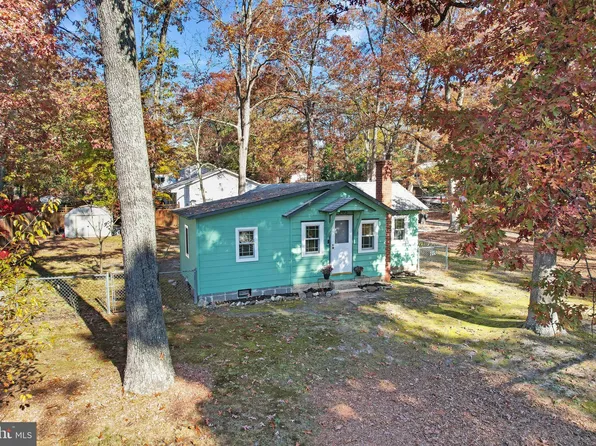 2003 N Lakeshore Dr, Browns Mills, NJ 08015