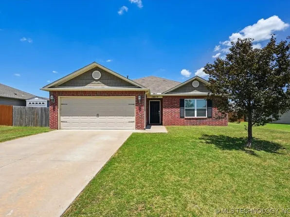 10013 E 107th St N, Owasso, OK 74055