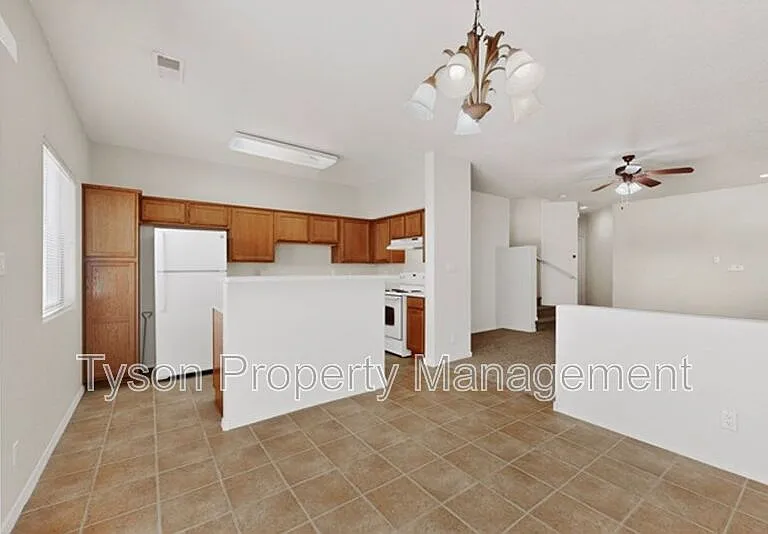 5648 Valle Alegre Pl NW — Photo 10
