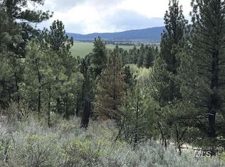 44 Joshua Dr, Cascade, ID 83611