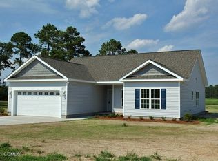 757 Wetherington Landing Rd, Stella, NC 28584