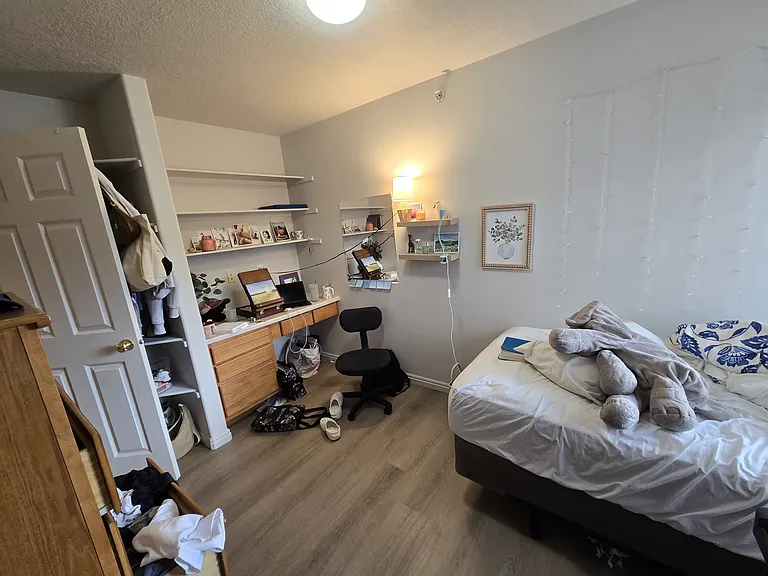583 N University Ave #214 — Photo 9