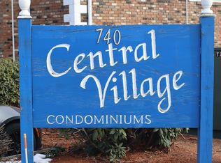 740 Central St UNIT L16, Leominster, MA 01453