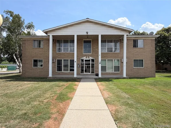 26305 W Seven Mile Rd APT 201, Redford, MI 48240