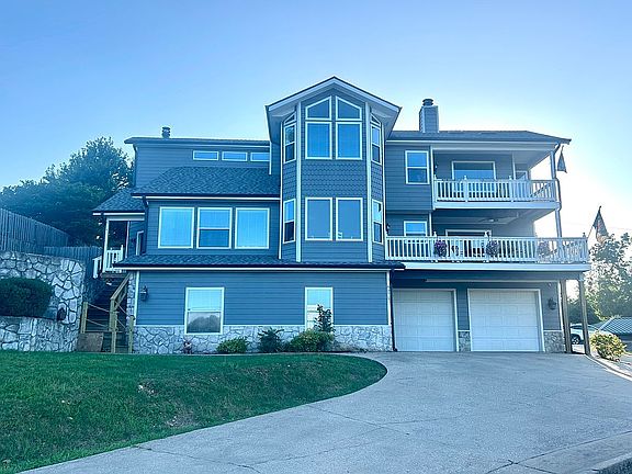 3rd image of 8271 S Lakeshore Dr