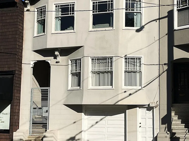 518 Presidio Ave — Photo 1