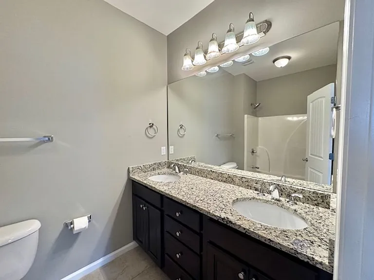 126 Farrah Ave — Photo 25