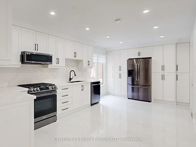 78 Agincourt Dr #MAIN 2ND — Photo 6