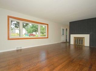 40 Shamrock Cir, Poughkeepsie, NY 12603