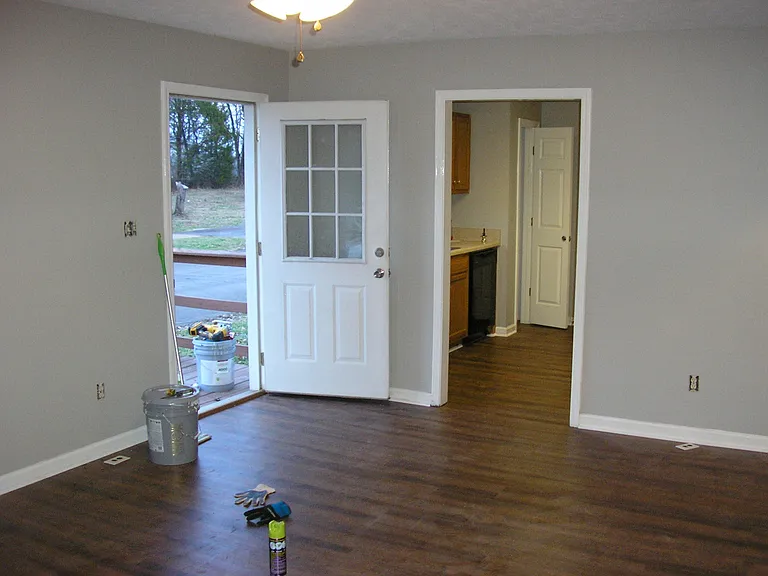 4490 Woodstone Dr — Photo 5
