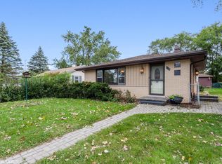 112 Spring St, Willow Springs, IL 60480