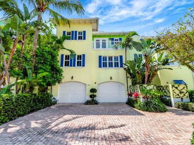 1216 George Bush Boulevard, Delray Beach, FL, 33483