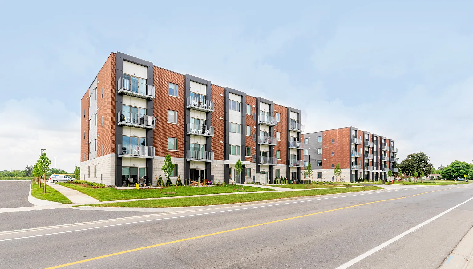 Windsong Place — Photo 2