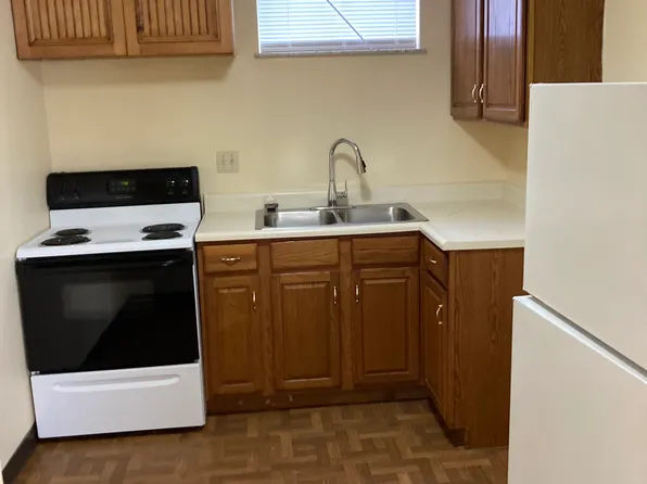 615 W Main St #1-B, Monongahela, PA 15063