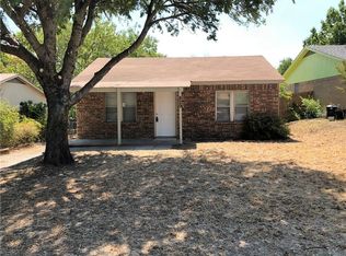 829 Lake View Rdg, White Settlement, TX 76108