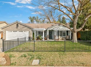 702 W Kimball Ave, Visalia, CA