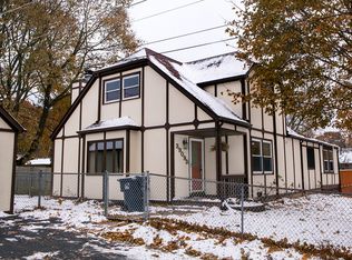 39093 N Holdridge Ave, Beach Park, IL 60099