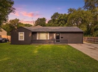 10518 Palmer Ave, Kansas City, MO 64134