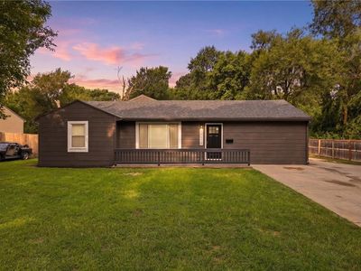 10518 Palmer Ave, Kansas City, MO, 64134