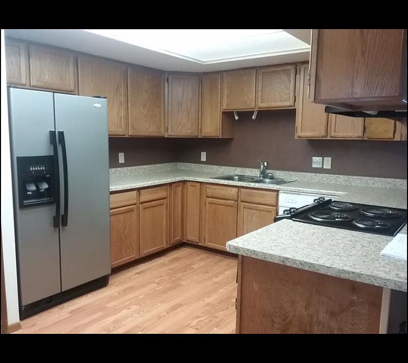 1st image of 130 Vassar Cir APT 1