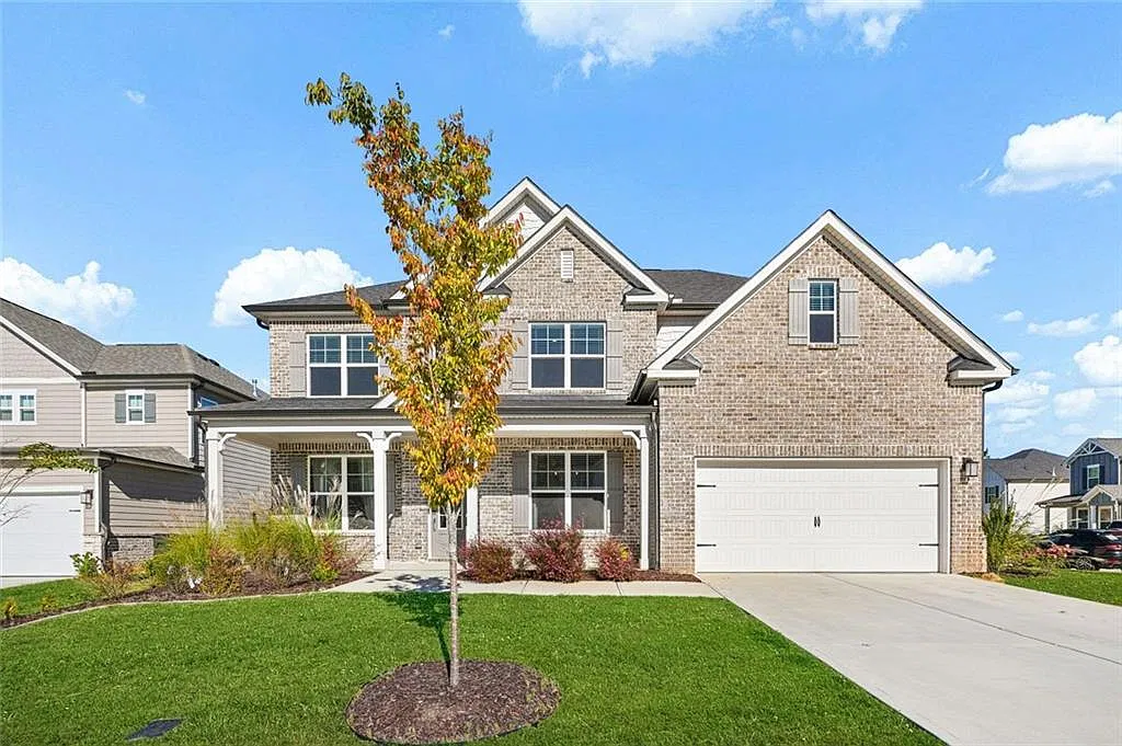 5 bed, 4.0 bath, $3,200 — Photo 2