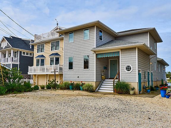 5th image of 76 1/2 Ocean Ave