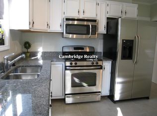 10 Evergreen Ave #2T, Somerville, MA 02145